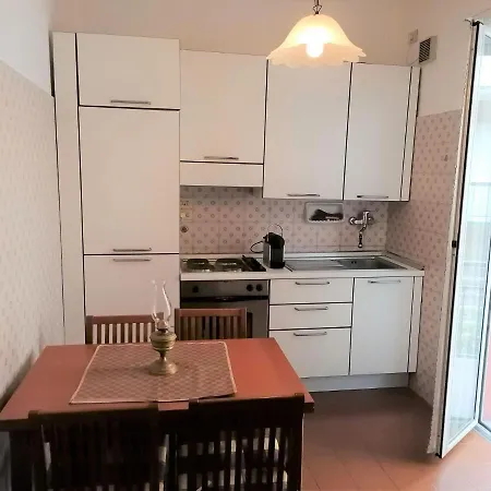 In With Balcony Or Terrace Appartamento Rapallo