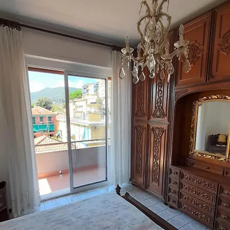 In With Balcony Or Terrace Appartamento *